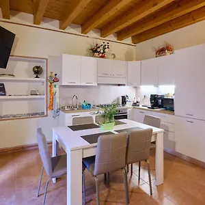 Cav Motteno Vakantiehuis Mandello del Lario
